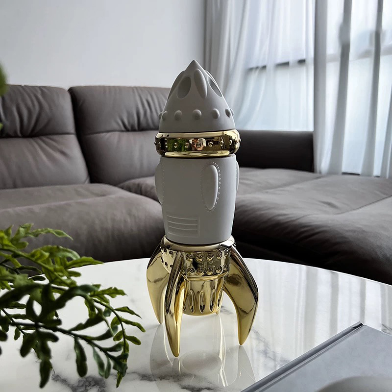 宇宙ロケットの装飾品、クリエイティブなアートワークの装飾、ロ - Art And Craft Rocket のレビューと価格